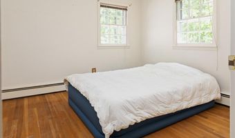 58 Sycamore Dr, East Greenwich, RI 02818