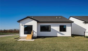 2207 Barry Dr, Adel, IA 50003