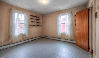 3 Myrtle Ave, Andover, NJ 07801