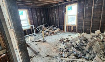 423 3rd St, Allison, PA 15413