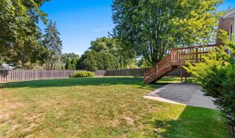 3024 E FOREST St, Appleton, WI 54915