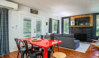 64277 E BRIGHTWOOD LOOP Rd, Brightwood, OR 97011