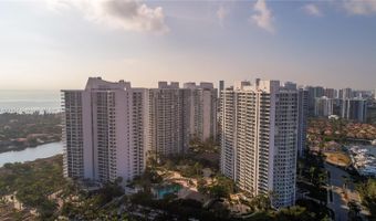 3705 NE 214 St 13, Aventura, FL 33180