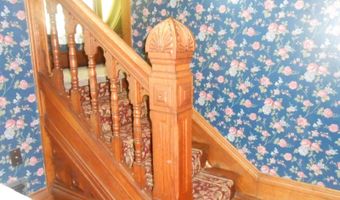 103 W Daniel St, Albany, MO 64402