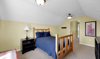 951 S St, Springfield, OR 97477
