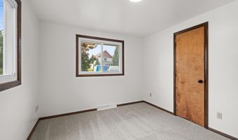 224 S TELULAH Ave, Appleton, WI 54915