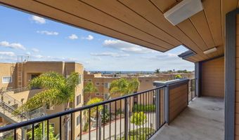 811 Kalpati Crk B, Carlsbad, CA 92008