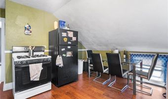 110 Cleveland St, Central Falls, RI 02863