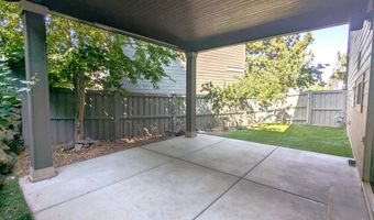 2337 NW Debron Ln, Bend, OR 97703