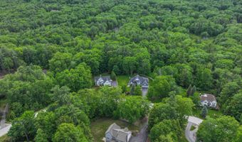 48 Essex Rd, Bedford, NH 03110