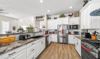 6860 S GRANITE Dr, Chandler, AZ 85249