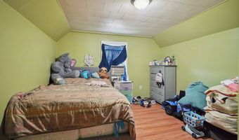32 Williams St, Bristol, CT 06010