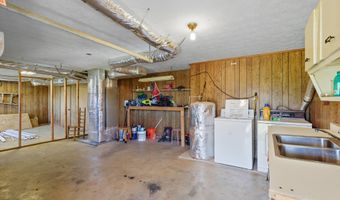 337 White Ln, Bean Station, TN 37708