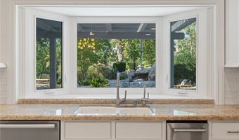 28925 Medea Mesa Rd, Agoura Hills, CA 91301