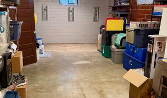 1824 Bryn Mawr Cir, Atlantic, IA 50022