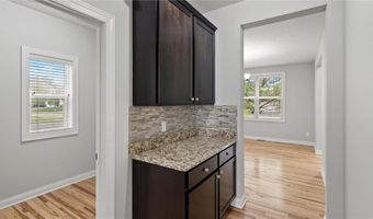 15365 Eagle Creek Way, Apple Valley, MN 55124