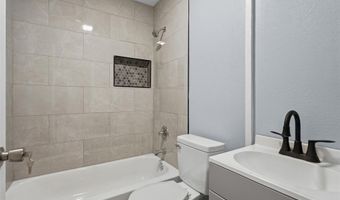 413 SE 3rd St, Ardmore, OK 73401