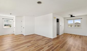 104 NW Sharmin Dr, Ankeny, IA 50023
