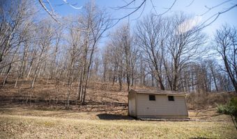 4624 Rhoric Rd, Athens, OH 45701