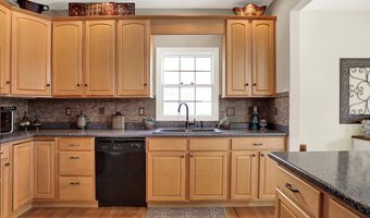 7603 Shannon Lakes Way, Indianapolis, IN 46217