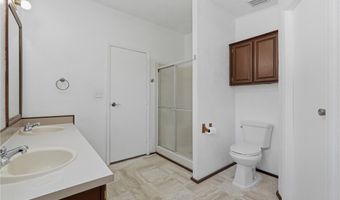 11575 Berry Bates Ln, Bentonville, AR 72712