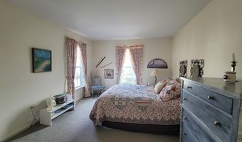 139 Tennis Ct, Belmar, NJ 07719