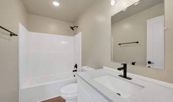 4610 SPRUCE St, Bay City, OR 97107