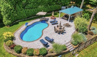6 Biret Dr, Airmont, NY 10952