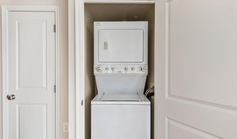 851 N GLEBE Rd N 601, Arlington, VA 22203