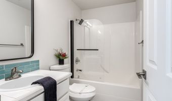 18067 SW NIKS Dr, Beaverton, OR 97003