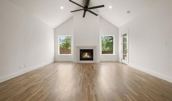 201 Kingfisher Ct, Aledo, TX 76008