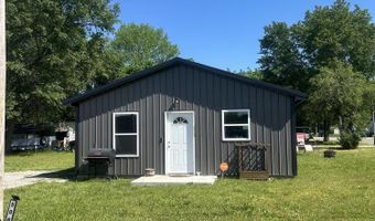 506 W 2nd St, Baxter Springs, KS 66713