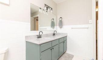 13065 Riverside Ct, Ashland, VA 23005