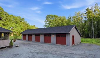 908 Old Franconia Rd, Bethlehem, NH 03574