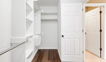 1864 Falcon Way, Benton, AR 72015