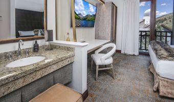 26 Avondale Ln 302, Beaver Creek, CO 81620