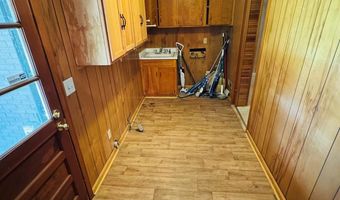 2480 Sumter Hwy, Bishopville, SC 29010