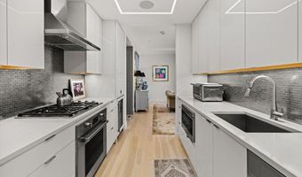 32 Traveler St #701, Boston, MA 02118