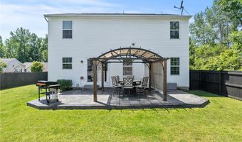 111 Aegean Ave, Amherst, NY 14228