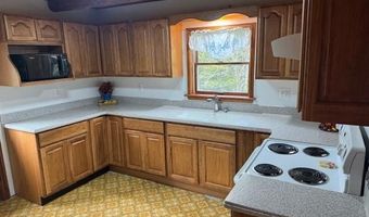 1235 Lost Nation Rd, Albany, VT 05827