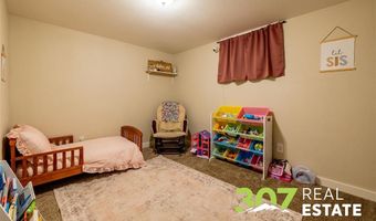 153 E 1st St N, Cowley, WY 82420