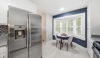2638 FAIRFAX Dr, Arlington, VA 22201