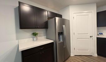 11 Cider Mill Dr, Ashville, OH 43103
