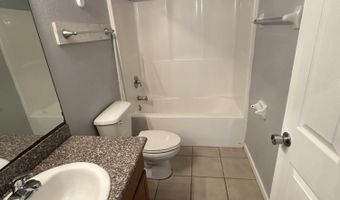 6263 E Newton St, Bay St. Louis, MS 39520