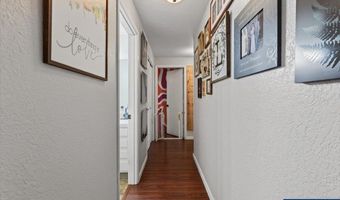 990 Hazel St, Aumsville, OR 97325