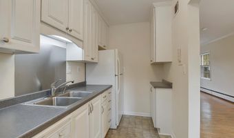 4023 18TH Rd N 2, Arlington, VA 22207