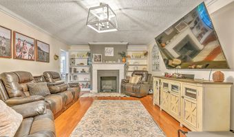 22643 Twin Oaks Rd, Abingdon, VA 24211