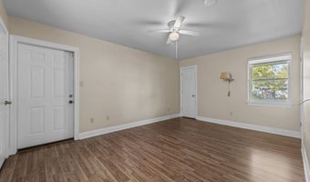 200 8th St, Bay St. Louis, MS 39520