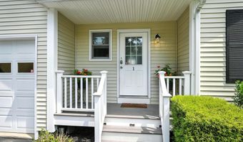 192 Depot Rd, Belgrade, ME 04917
