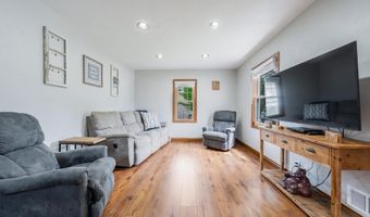 1518 E HARRIET St, Appleton, WI 54915
